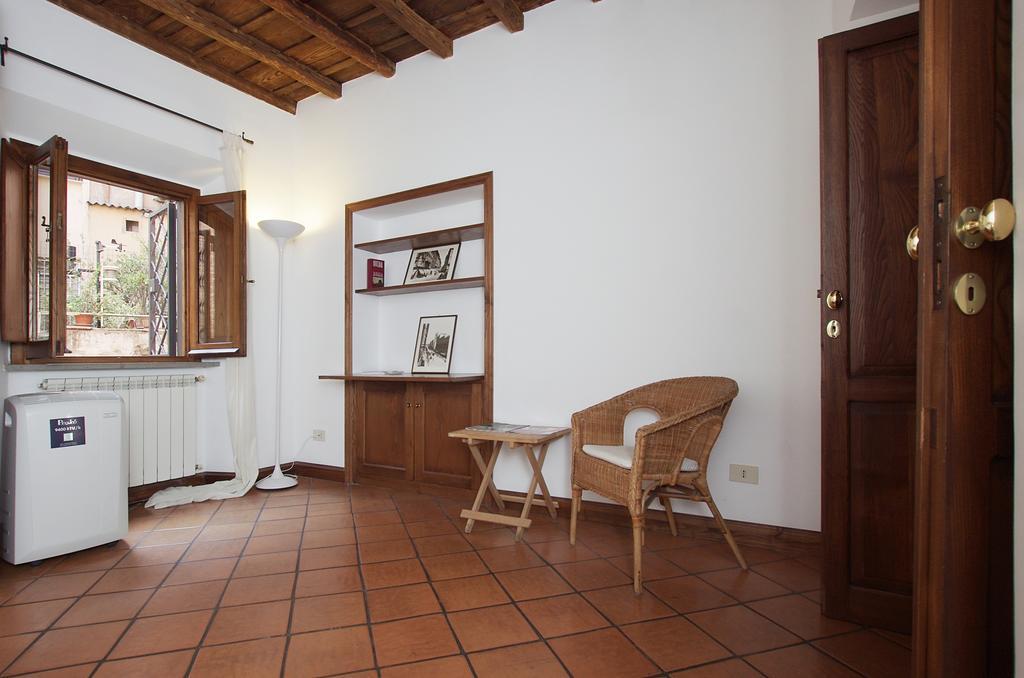 Апартаменты Vacanze Romane Centro Storico Trastevere Номер фото