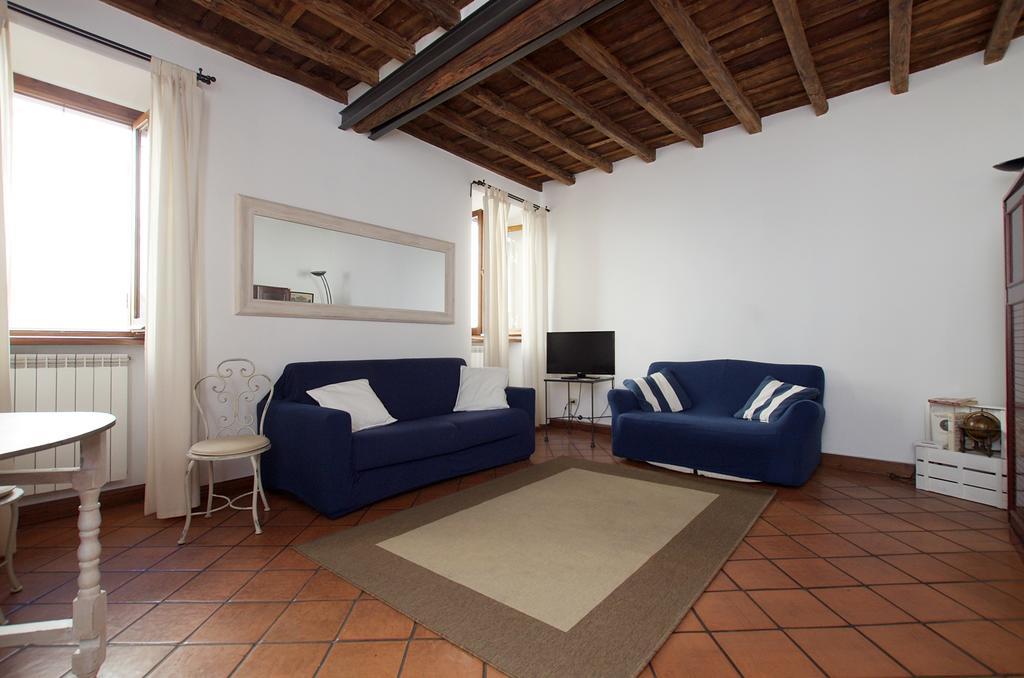 Апартаменты Vacanze Romane Centro Storico Trastevere Номер фото